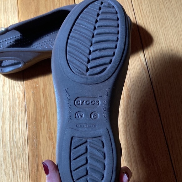 Crocs sling back Jayna jewel flats, size 6, good used condition - Picture 3 of 5